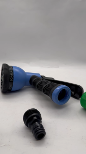 หัวฉีดน้ำ ปรับได้ 6 รูปแบบ สำหรับรดน้ำในสวน ล้างรถ ใช้กับข้อต่อสวมเร็ว