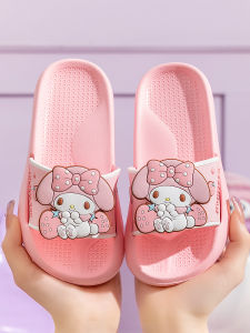 รองเท้าแตะพื้นนุ่ม Sanrio สำหรับเด็กผู้หญิงในบ้าน ฤดูร้อน รองเท้าแตะพื้นนุ่ม พื้นรองเท้า EVA ป้องกันลื่น น้ำหนักเบา สไตล์ลำลอง