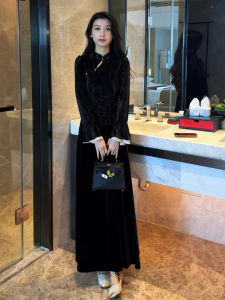 Early Spring 2025 New Chinese Style Casual Set Womens Elegant Button up Top Half Skirt Slimming Two Piece Set Fashionable Ensemble