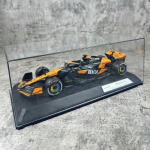 BIZHIDA | Collectible Alloy Car Model 1:18