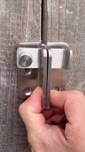 Chốt cài khóa cửa bằng inox không gỉ chắc chắc