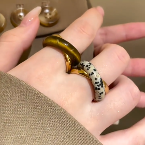 Ganten🍎Cincin Wanita Dengan Jari Telunjuk Tidak Beraturan Dan Cincin Ganda Berbahan Resin COD