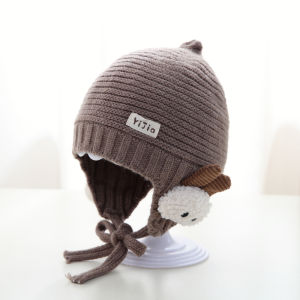 หมวกผ้าขนสัตว์ฤดูใบไม้ร่วงและฤดูหนาวสำหรับเด็ก เข็มขัดหูปีก หมวกผ้าขนสัตว์สีแดงปีใหม่ หมวกปีกหนา หมวกเด็กผู้ชายและผู้หญิง