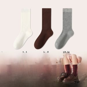 MiiOW | ถุงเท้าผู้หญิงสีเทา ถุงเท้าครึ่งแข้งฤดูใบไม้ผลิและฤดูใบไม้ร่วง ถุงเท้าไร้ตะเข็บสีขาว ถุงเท้าแบบมีทรง ถุงเท้าผ้าฝ้ายผสมโพลีเอสเตอร์