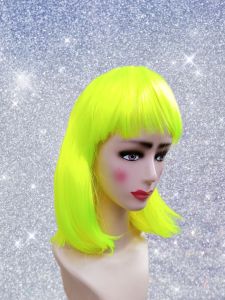 Wig Bob lurus poni sebahu wig Bob cosplay syntetic warna fiber merah muda