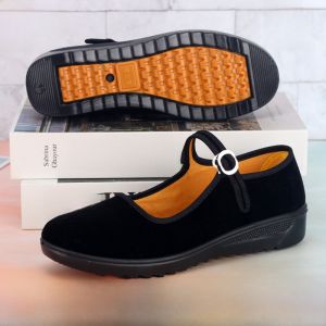 รองเท้าผ้าปักกิ่งใหม่ ผู้หญิง รองเท้าส้นกลางเดี่ยว นุ่ม รองเท้าทํางานด้านล่าง สีดำ รองเท้าโรงแรม กันลื่น รองเท้าแม่เต้นรํา