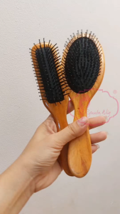 Ryuuta Wig Brush Sisir Wooden Handle Gagang Kayu