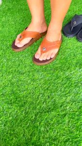 Dép Xỏ Ngón Nam Da Bò Cao Cấp Trường Hải Đế Doctor Cao 2.5cm Màu Đen/Vàng