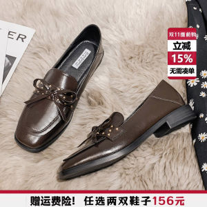 รองเท้าส้นแบนหนังนิ่มสไตล์อังกฤษสำหรับผู้หญิง รองเท้าสวมแบบสวมหัวกลม พื้นยาง รองเท้าแฟชั่นฤดูใบไม้ผลิและฤดูใบไม้ร่วง ขนาดใหญ่ 41-43