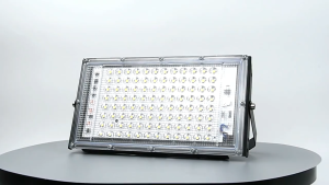 Đèn pha Led 50W kháng nước tiết kiệm điện siêu sáng 220v