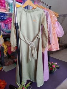 Dress akar tille elegan