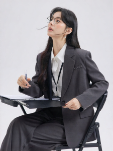 Elegant Ladies Blazer Important Occasion Grey