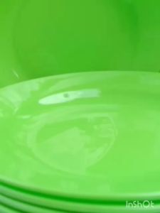 SATU LUSIN PIRING MAKAN UKURAN BESAR 23.CM WARNA PUTIH PLASTIC HAUSE WARE  KUALITAS FOOD GRADE