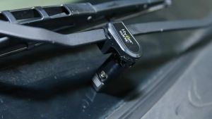 Hypersonic Wiper Stand for Malaysia car HP6405 (Black/ Red/ Green) (RR Direction)- Extend wiper life to 2X or 3X [Amaze Autoparts]