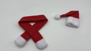 2‑Pieces Christmas Santa Claus Wine Bottle Cover Set with Hat Festive Xmas Wine Sleeve Home Dining Table Ornament for Christmas Party Decoration