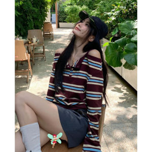 YUEZHONGWEI | เสื้อยืดแขนยาวเปิดไหล่ลายทางเข้ารูปสำหรับผู้หญิงในช่วงต้นฤดูใบไม้ร่วง ดีไซน์ใหม่ เสื้อผ้าทำงานสไตล์เกาหลี ผ้าฝ้ายระบายอากาศได้ดี