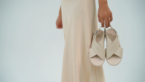 Sunnystep - Balance Crossover Sandal - Beige Cream Black - Most Comfortable Walking Shoes