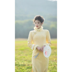 New Chinese Style Cheongsam Winter Thickened Fleece Young Style Yellow Elegance Lady Vintage Retro High-End Feeling Womens Long Dress