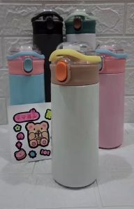 TUMBLER TERMOS BOTOL MINUM ANAK 480 ML STAINLESS STEEL 304 DENGAN SEDOTAN DAN STICKER / PORTABLE VACUUM CUP INSULATED BOTTLE HOT & COOL / TERMOS TAHAN PANAS & DINGIN
