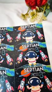 2-4 Stiker Ultah Anak Ulang Tahun Label Bentuk Kotak Sticker Undangan Ulang Taun Buzz Gell Bandung