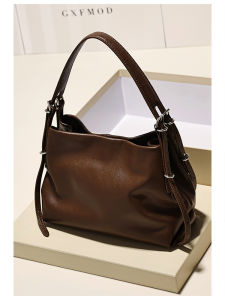 GXFMOD Leather Underarm Bag Womens Commuter Single Shoulder Crossbody Bag Vintage Design Early Autumn New Style Casual Fashion