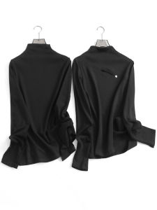 Áo Thun Cotton Dài Tay Ôm Vừa Vặn Cổ Cao Khoét Sâu Màu Trơn Mùa Thu 2024 Áo Thun Nữ Đa Năng Thường Ngày Không Thương Hiệu