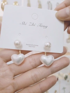 Heabety Imitation Pearl Earrings For Women Heart Round Stud Earrings Elegant Love Ear Stud Party Wedding Jewelry Valantine Day Gifts