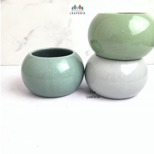 The Leaferie Innit Flowerpot  flowerpots . flower pot . plant pots . planter . planters