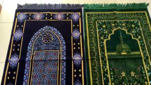 Sajadah Turki Premium Alif Tebal Lembut Karpet Anti Slip Ukuran Besar 70x110 cm