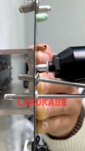 1 Kotak Paku Rivet Merk Rivetti 540 Ukuran 4mm x 11mm Isi 1000 Pcs