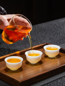 Luxurious Small Size Ice Jade White Porcelain Tea Cups Set of 3 Dehua Yangli Yu Porcelain Gongfu Tea Tools for Drinking Tea