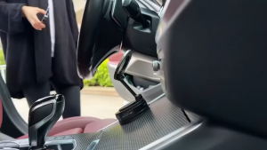 GIÁ ĐỠ ĐIỆN THOẠI Ô TÔ - ĐỂ BÀN HÍT NAM CHÂM GẤP GỌN XOAY 360° WIWU Wi-CH057