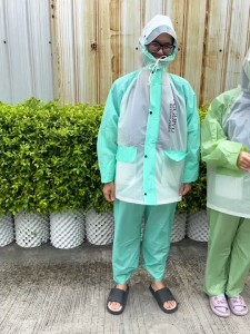 Marino Home เสื้อกันฝน ชุดกันฝน มีหมวก แถบสีอักษร เนื้อผ้าหนา สำหรับขี่มอไซต์ No.Y2023