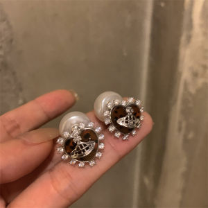 Elegant Pearl Stud Earrings Womens Fashion Jewelry Saturn Design Sensation Small Audience Fresh out 2025 Rhinestone Luxury Feel