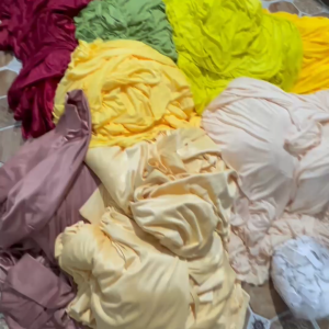 VẢI NHUNG THUN CO DÃN-GIÁ 1 MÉT TỚI.