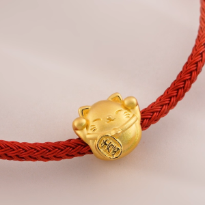 Chow Sang Sang  周生生 999 Gold Charme Lucky Cat Charm for Women & Men 96356C  (Bracelet Not Included)