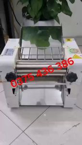 Máy cán bột đế bánh pizza bánh gối bánh bao chiều dài trục cán 30cm chạy điện 220v