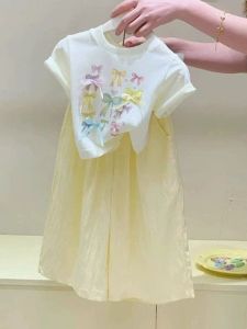Bộ Quần Áo In Hình Cung Áo Thun Tròn Cổ Quần Ống Rộng