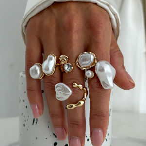 Ingemark 4 Styles Elegant Irregular Baroque Imitation Pearl Open Rings for Women New Trend Kpop Finger Rings Wedding Jewelry
