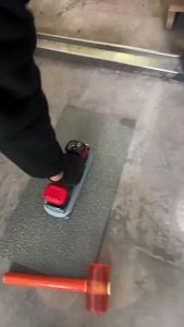 Electric Vacuum Suction Cup for Floor Joint Repair LED Intelligent Display Glass Tiles Heavy Duty Vacuum Lifting Cup 300Kg