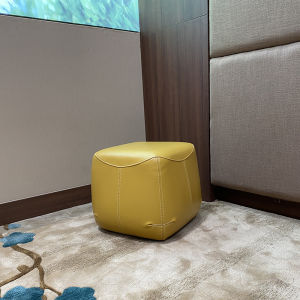 Accessible Luxury Leather Shoe Changing Stool Low Stool Sofa Stool Pedal Home Doorway Creative Leather Stool Scandinavian Style Foot Bench