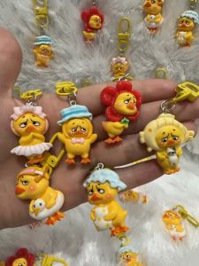 Gantungan Kunci Mini Butter Bear Capy Bara Upset Duck Hello Kitty Sanrio Labubu Panda Doggy| Ganci Lucu | Souvenir