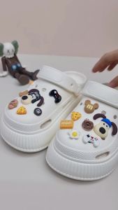 Bộ 14 Sticker Charm 3D chủ đề chó phi công Mayto gắn Dép Cross Dép Sục Cá Sấu JB-165