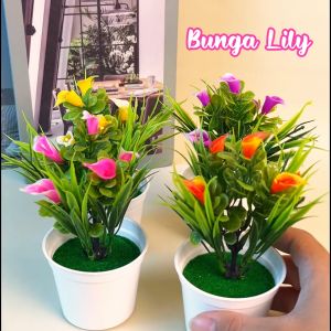 Azgalery PBP19 / Bunga Tulip Plastik Dekorasi Ruangan Ornamen Hias Tanaman Palsu Pot Bunga Import Murah / COD
