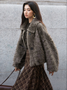 Yigue | Mocha Fluffy Fur Collar Coat