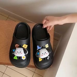 รองเท้าแตะหัวโตพร้อมสายรัดส้น ตัวสายรัดส้นใช้งานได้จริง พื้นนิ่ม, ใส่สบาย, แถมการ์ตูนติดน้องหมา, ราคาถูกมากๆ รีบมาตำกันด่วน