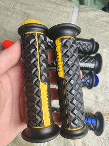 Handgrip Wajik Diamond Domino Variasi - Grip Diamond List Warna