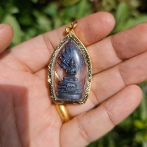 เจ้าปู่สูง 2.5x4.5x0.5 ชัย บึงกาฬ นาคราช พญานาค พร้อมครอบแก้ว เนื้อทองเหลืองรมดำ