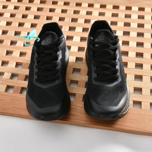 Ultra-Light Mens Fashion Sports Shoes Breathable Mesh Upper Comfortable Soft Bottom Glued Rubber Sole round Toe Thick Heel