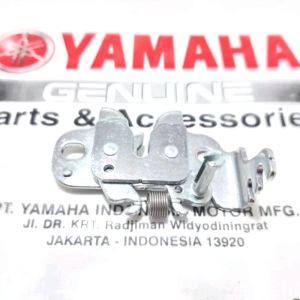 Engsel kunci jok seat lock Yamaha Aerox freego Lexi Xmax Nmax 155 40D-F4780